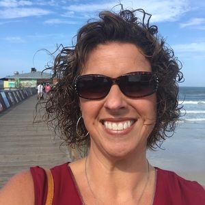 Meet your Posher, Kelly